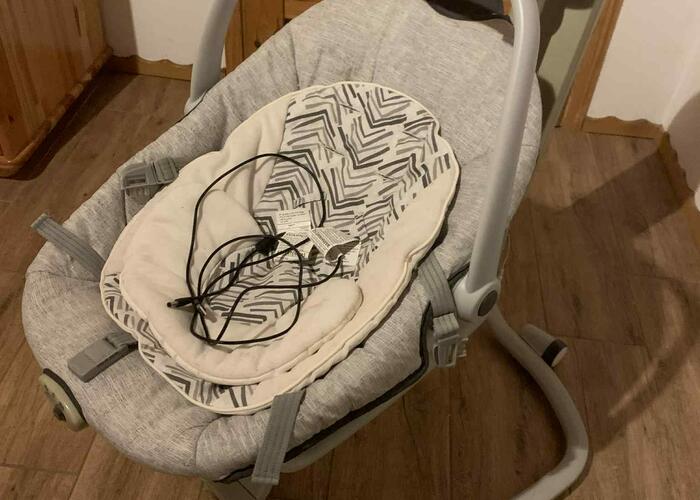 Grajewo ogłoszenia: Na sprzedaż bujaczek firmy Joie dla niemowląt do 9 kg. Do...