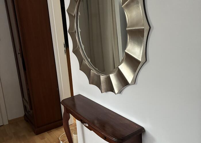 Grajewo ogłoszenia: Sprzedam lustro z konsolą, stan bardzo dobry. Lustro o średnicy...