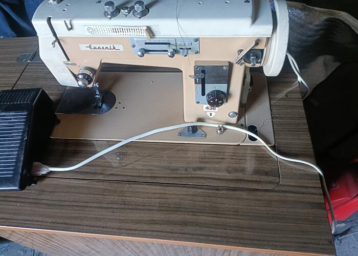 Grajewo ogłoszenia: Sprzedam maszynę do szycia. Sprawna