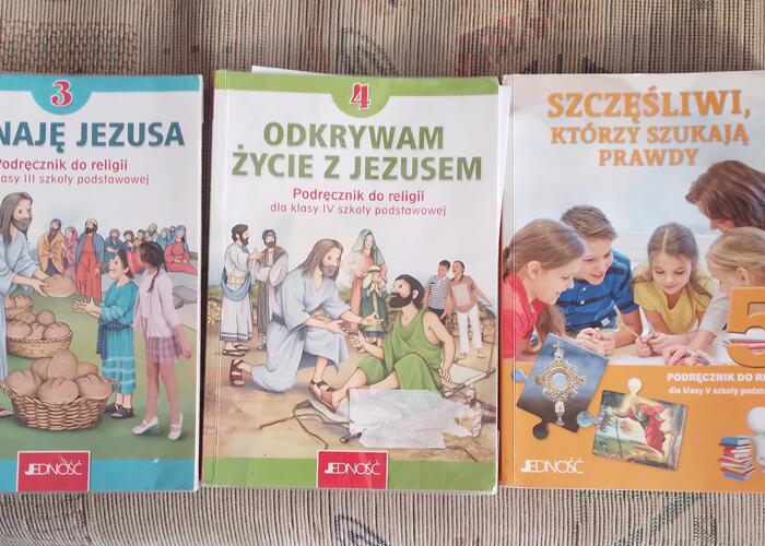 Grajewo ogłoszenia: Sprzedam książki widoczne na zdjęciu każda 10 zl
