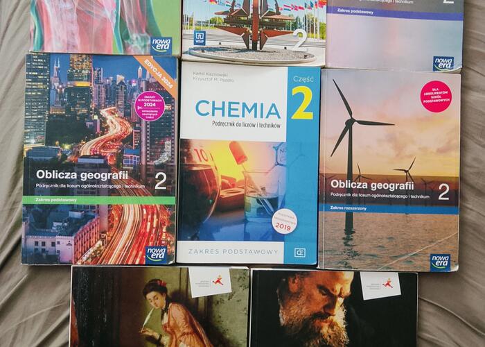 Grajewo ogłoszenia: Sprzedam książki do 2 klasy technikum. Książki są w bardzo...