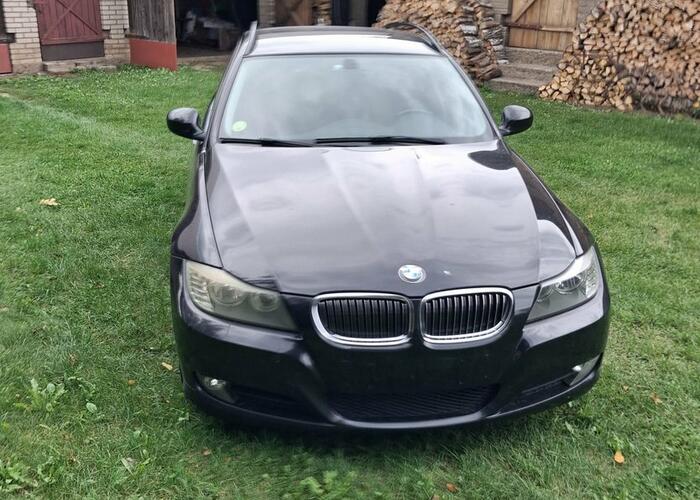Grajewo ogłoszenia: BMW e-91 318d z 2010r. po lifcie. 
Pomarańczowe skóry, navi,...
